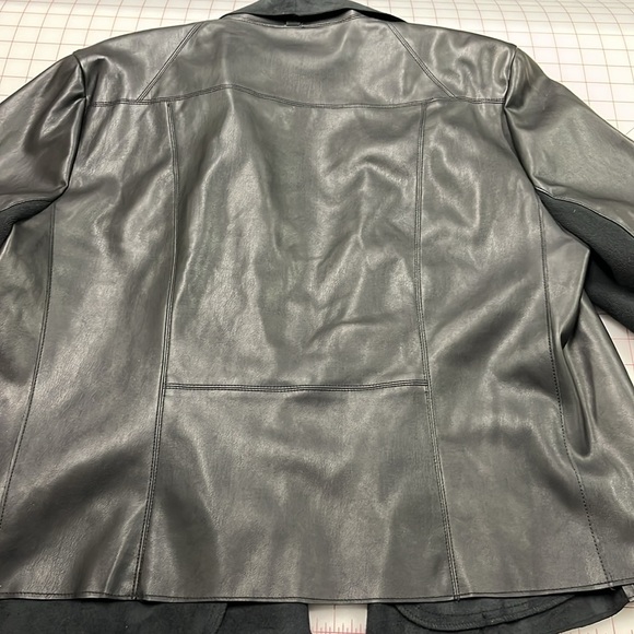 BAGATELLE Faux Leather & Suede Waterfall Minimalist Rib SLV Urban Chic Jacket 2X - Picture 8 of 16